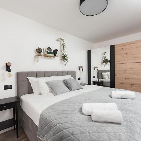 Aura Exclusive Apartment & Room Zadar Ngoại thất bức ảnh