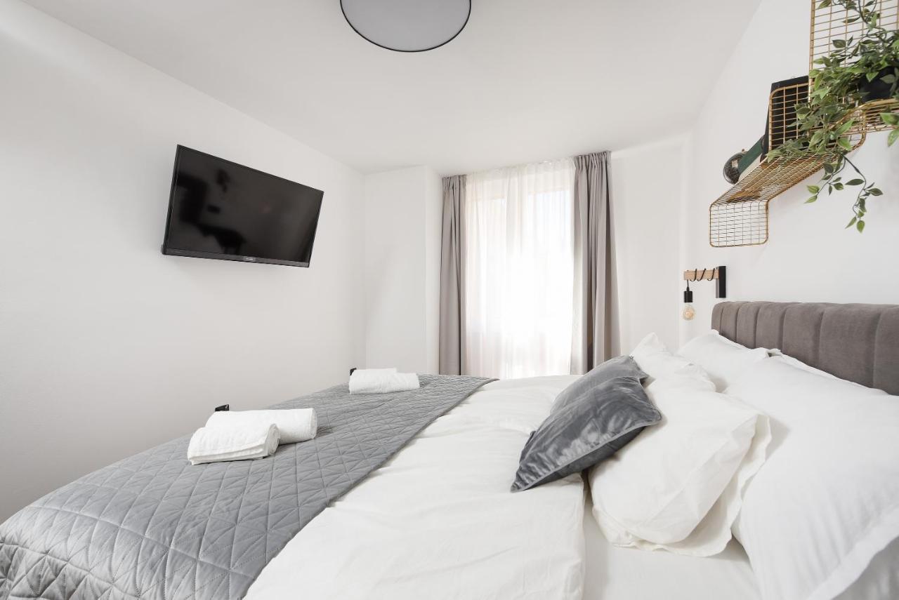 Aura Exclusive Apartment & Room Zadar Ngoại thất bức ảnh